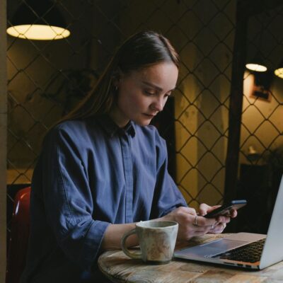 Когда стоит отписаться от бывшего в соцсетях: мнение психолога