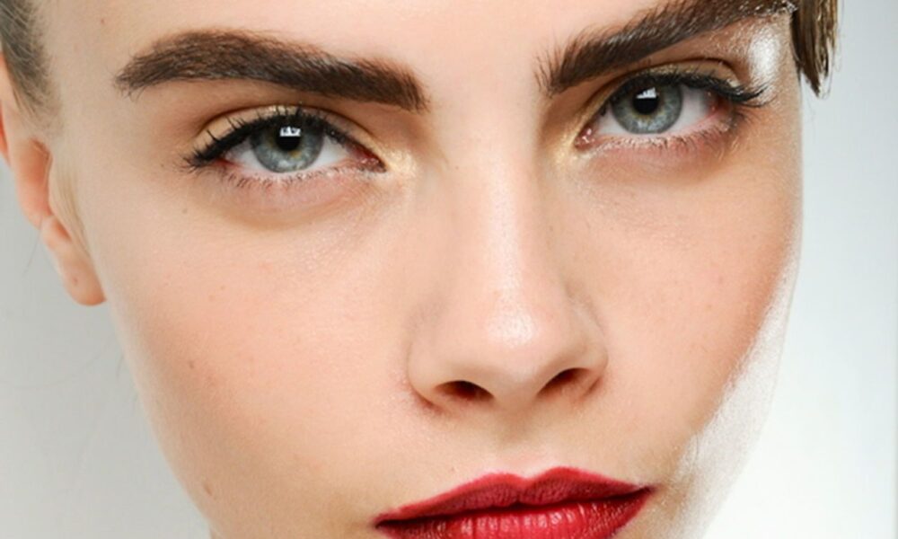 Секреты идеальных бровей: 4 простых шага к роскошному результату