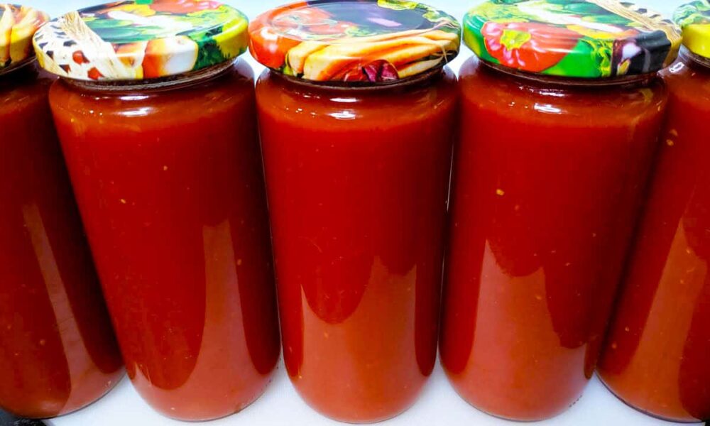 Домашний кетчуп "Торчин" за полчаса: рецепт, который заменит магазинный