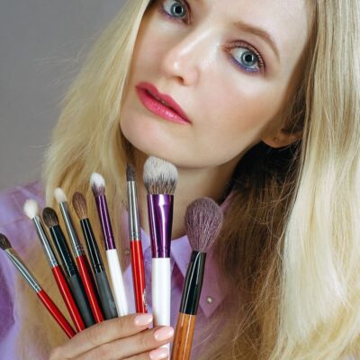 Секреты нанесения хайлайтера от звездных визажистов: как сиять как знаменитость