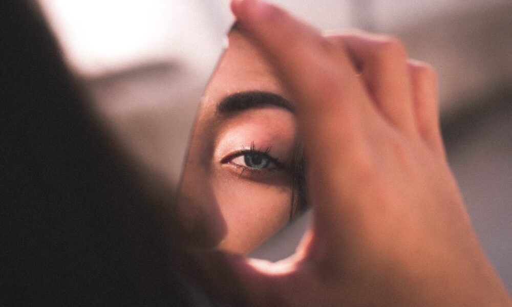 Секреты звезд: как избавиться от постакне и обрести идеальную кожу