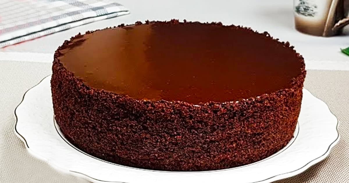 Секретный торт «Чорне Золото»: Легкий рецепт без духовки и весов, который свекровь не выдавала