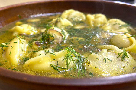 Ароматные пельмени с грибами: простой рецепт для уютного ужина