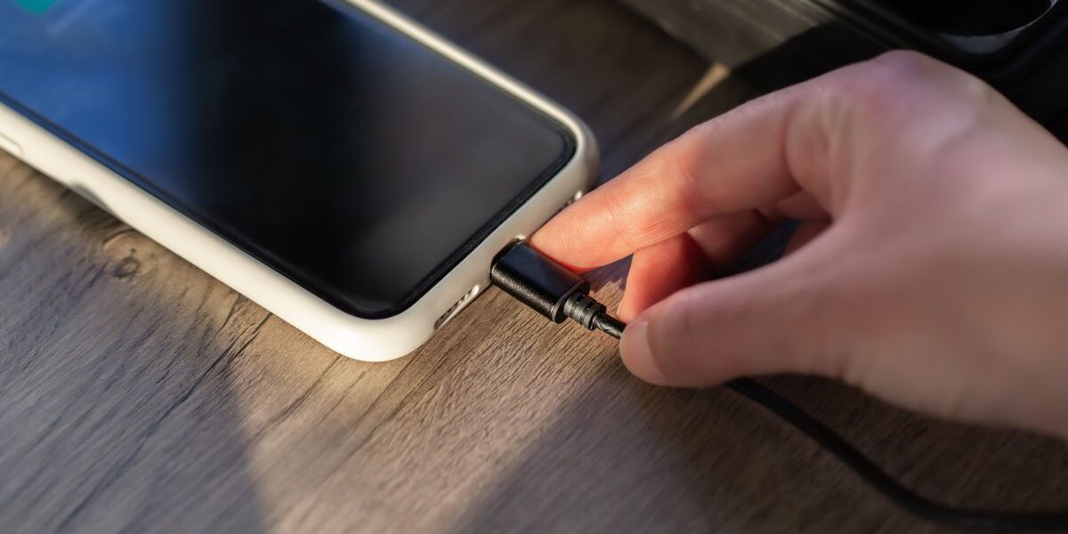 Продлите жизнь батареи смартфона: секреты, о которых не догадываются даже опытные пользователи