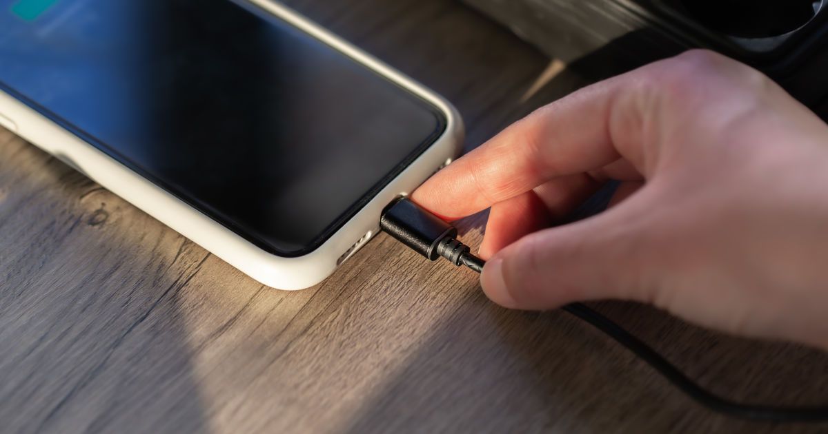 Продлите жизнь батареи смартфона: секреты, о которых не догадываются даже опытные пользователи