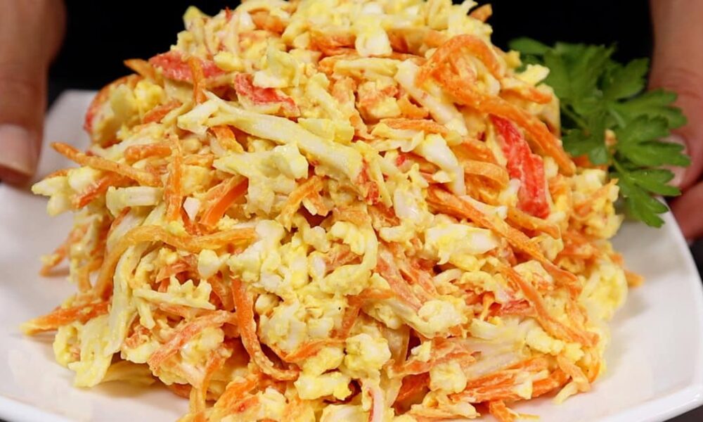 Роскошный салат из доступных продуктов: секрет дорогого вкуса, который удивит всех