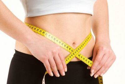 Когда женщины набирают вес: причины и возрастные особенности