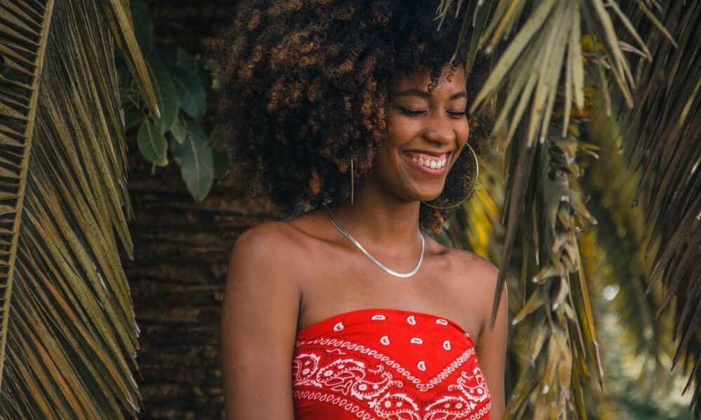 Развеиваем мифы: как правильно ухаживать за волосами и забыть о заблуждениях