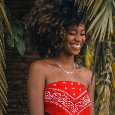 Развеиваем мифы: как правильно ухаживать за волосами и забыть о заблуждениях