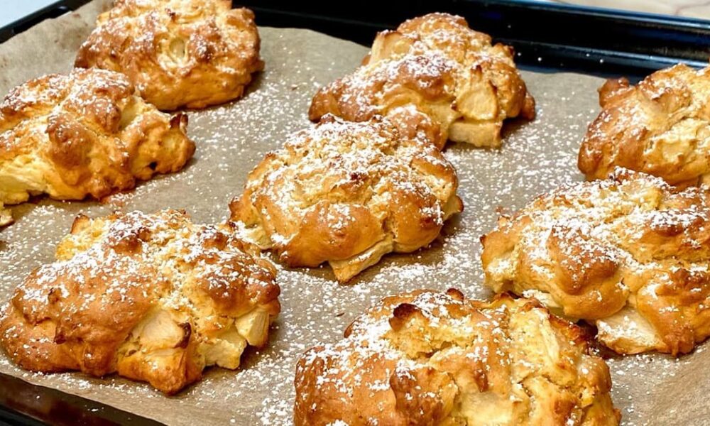 Легкая яблочная шарлотка: домашний рецепт, который покорит всех