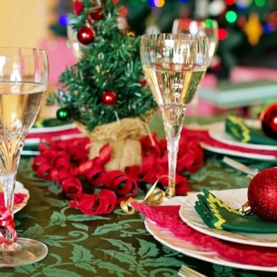 Как сохранить стройность в праздники: советы для женского здоровья