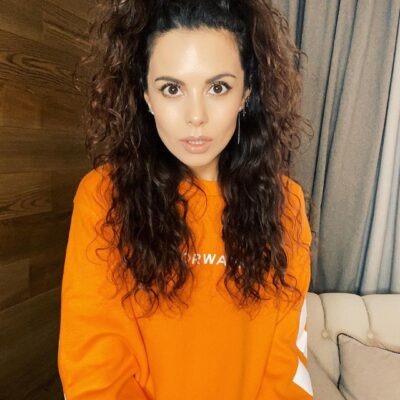 Как Настя Каменских преобразила свой стиль: от простоты к изысканности