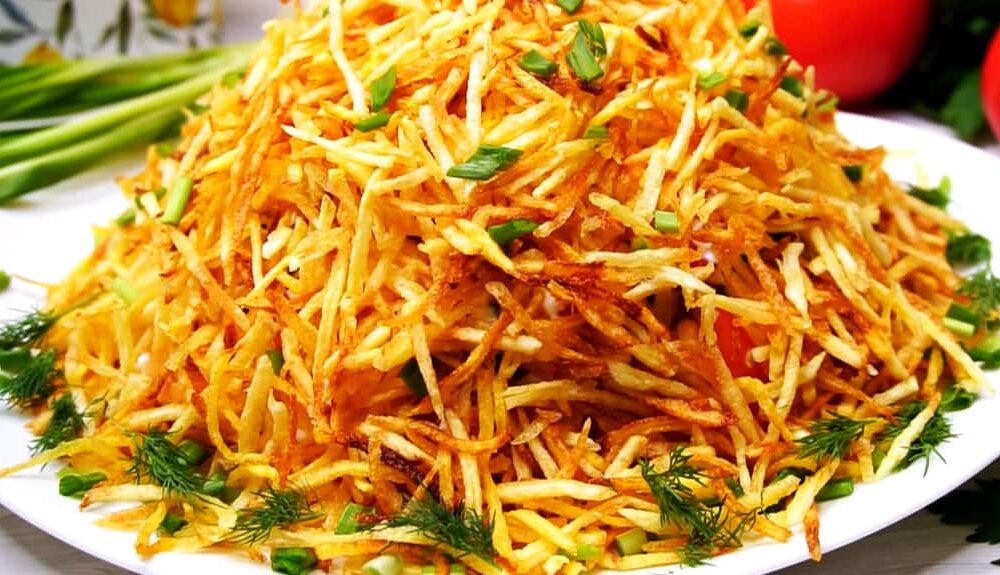 Любимый салат "Мурашник": простой рецепт для любого случая, который покорит вашу семью