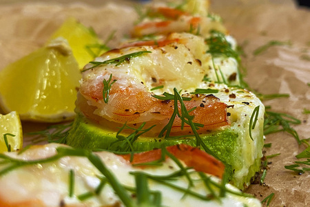 Легкие закуски: Цуккини с креветками для изысканного ужина