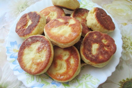 Быстрые и вкусные пышки на сковороде: рецепт для идеального завтрака