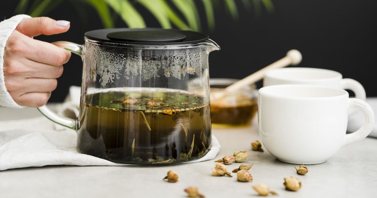 Какой чай заваривать кипятком, чтобы раскрыть вкус: секреты для дачниц