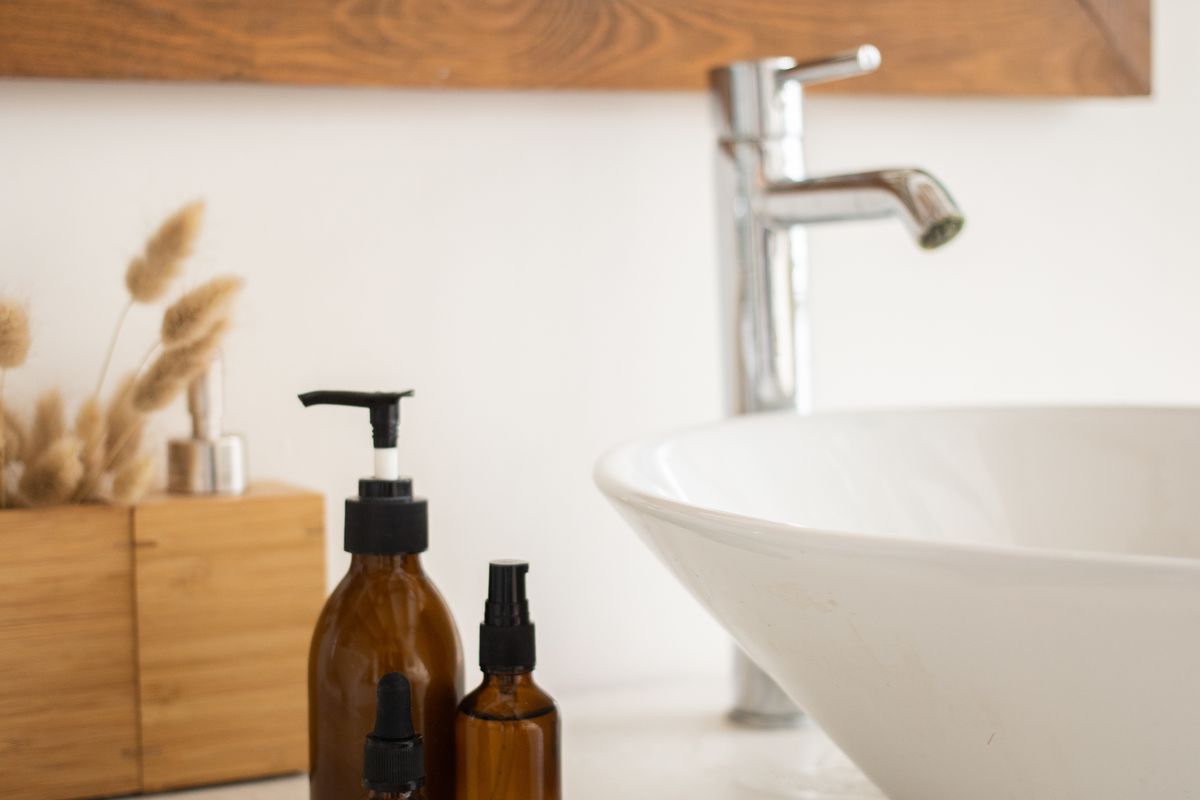 Хозяйственное мыло для волос: секреты красоты и здоровья от звезд