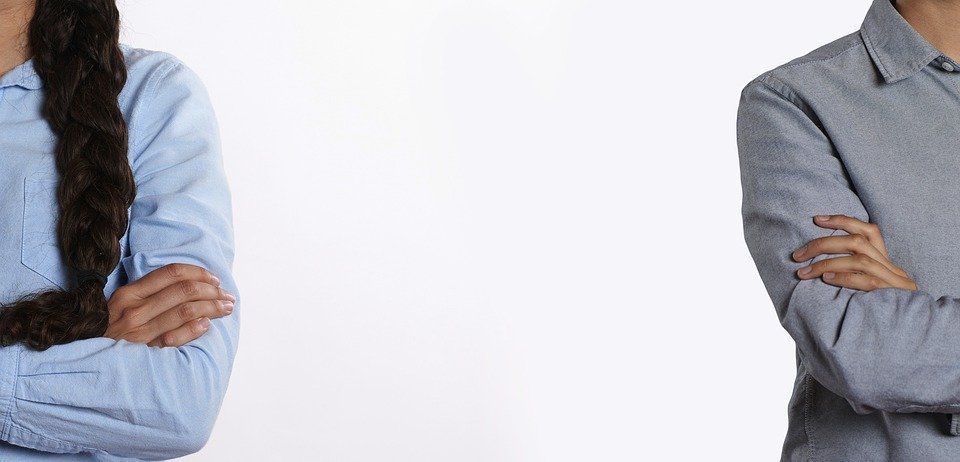 Признаки охлаждения чувств в браке: как понять, что любовь угасает