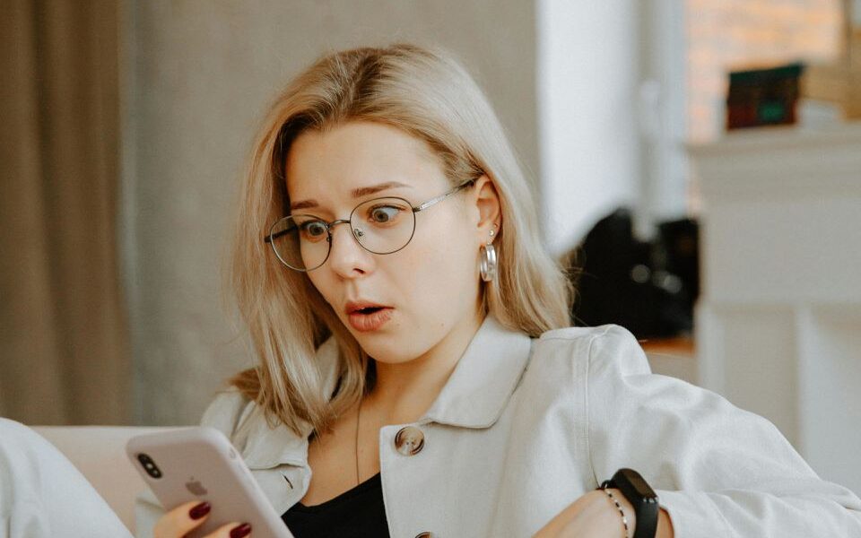 Как вызвать интерес у мужчины: психологические приемы и женские хитрости