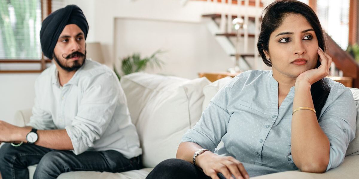 Как распознать манипулятора: признаки и стратегии защиты