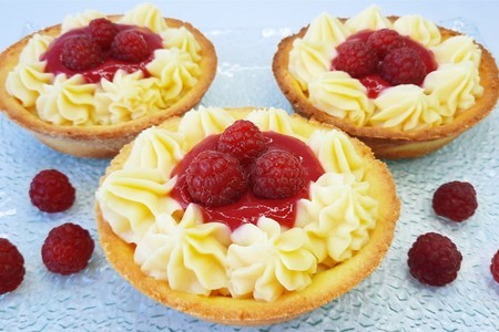 Нежные тарталетки с заварным кремом: простой рецепт для сладкоежек