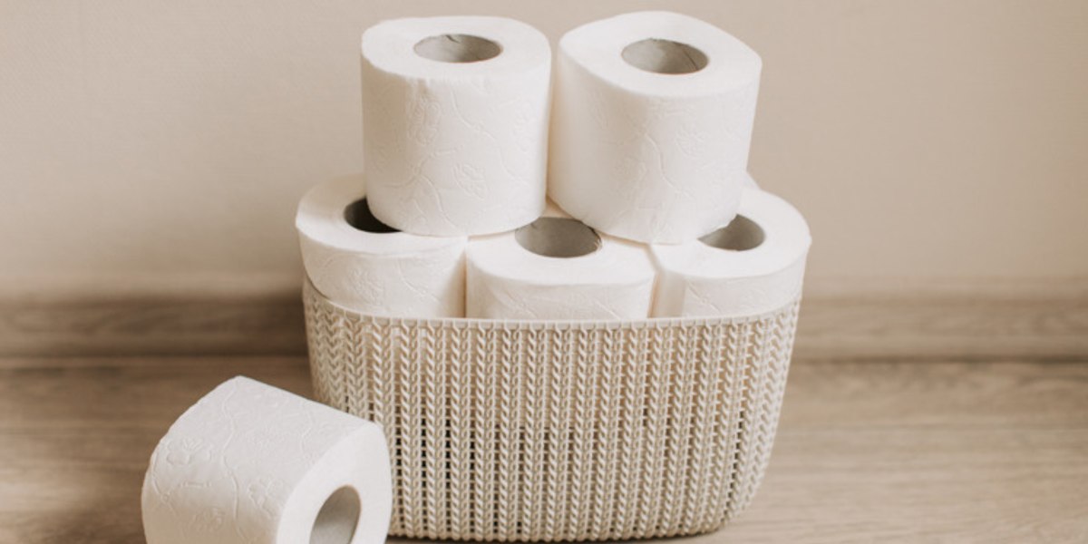 Советские дачи: чем пользовались вместо туалетной бумаги и другие секреты быта