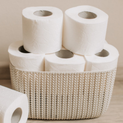 Советские дачи: чем пользовались вместо туалетной бумаги и другие секреты быта