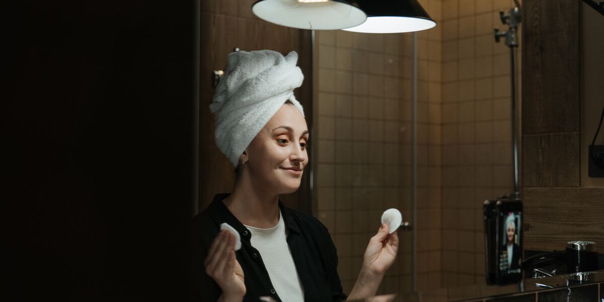 Вечерние ритуалы красоты для молодости кожи: что делать перед сном