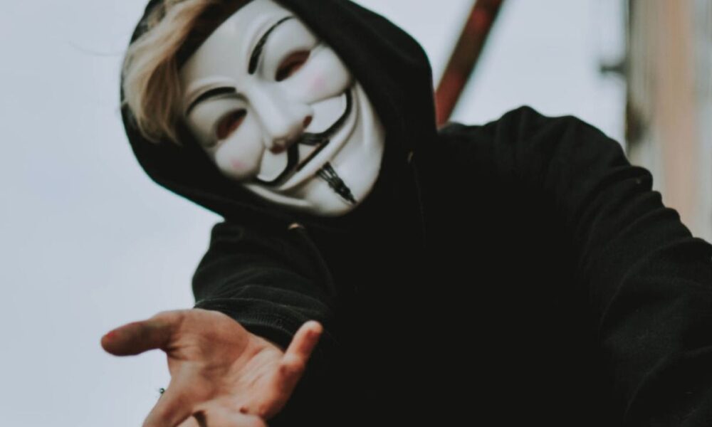 7 признаков психопата: как распознать их в окружении