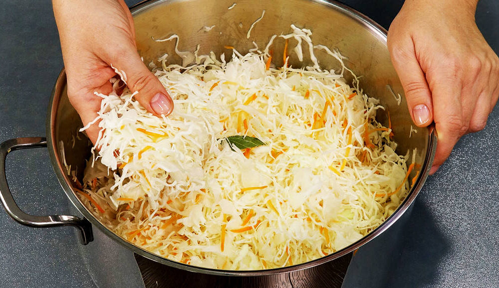 Квашеная капуста: идеальный рецепт и секреты засолки 1 кг капусты