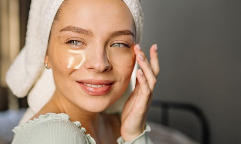 Патчи для глаз: секрет свежести и молодости кожи как у звезд