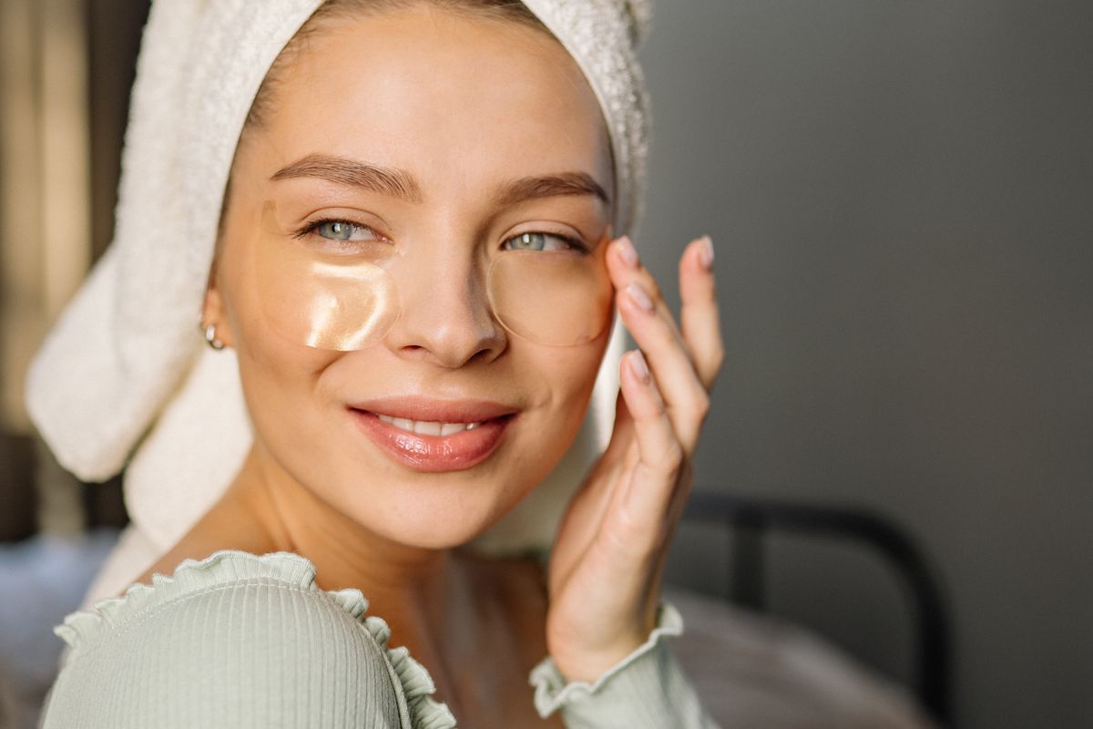 Патчи для глаз: секрет свежести и молодости кожи как у звезд