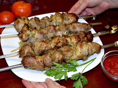 Сочный шашлык в духовке: простой рецепт для идеального ужина