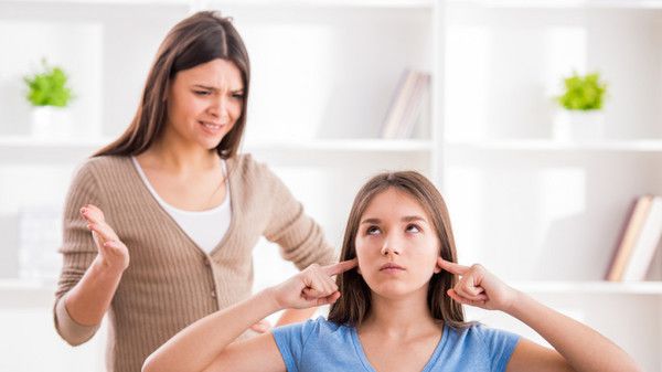 Психология отношений: как найти общий язык с подростком и укрепить семейные связи