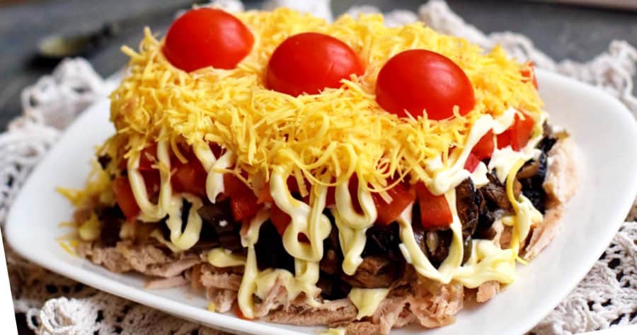 "Мясо по-французски: рецепт, который мужчины обожают (и просят добавки!)"