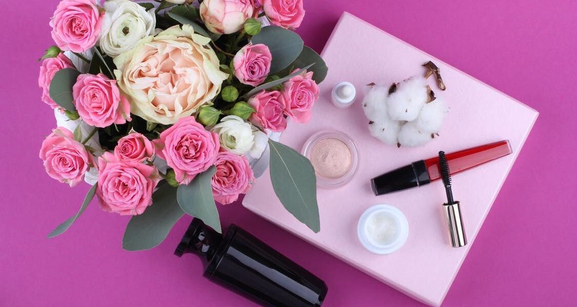 Секреты безопасного макияжа: как подчеркнуть красоту без вреда для кожи