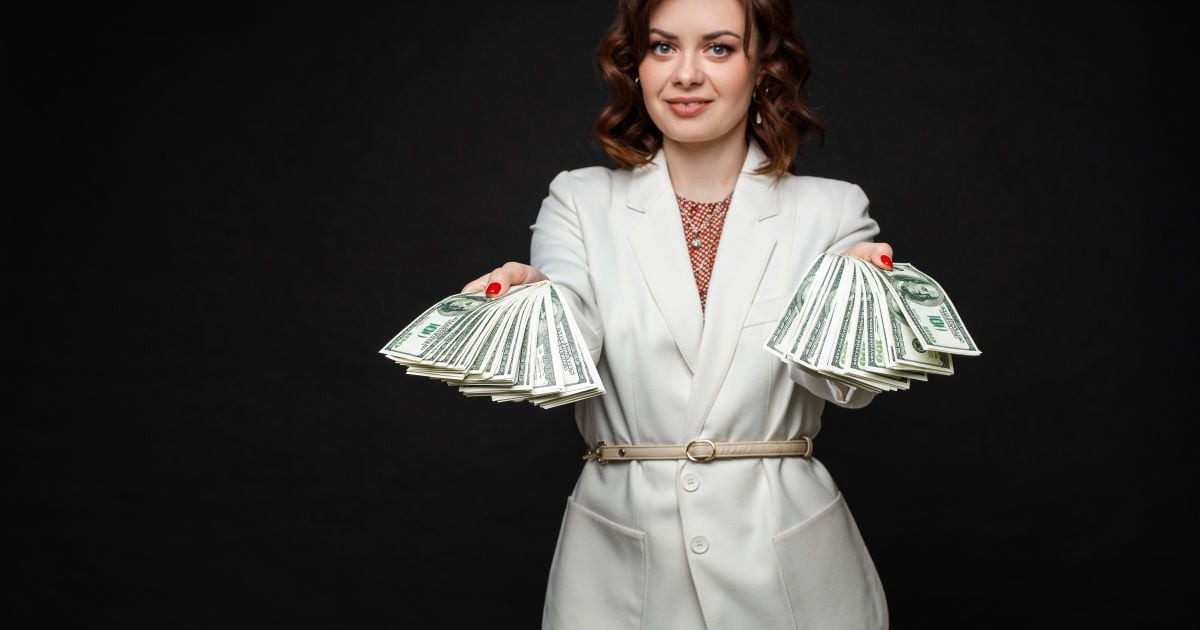 Узнайте по дате рождения, ждет ли вас финансовое благополучие