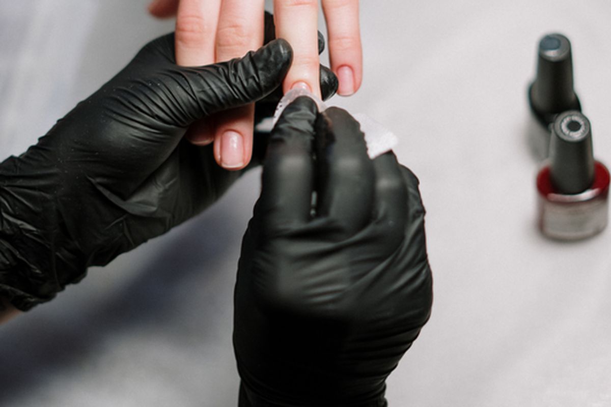 Японский маникюр: секреты идеальных ногтей и почему он вам понравится