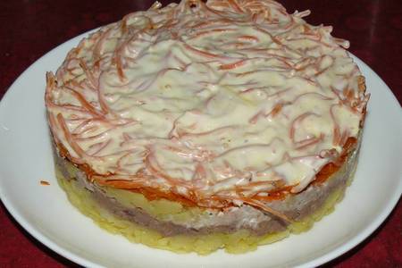 Слоеный салат по-корейски: простой рецепт с морковью для вашего стола