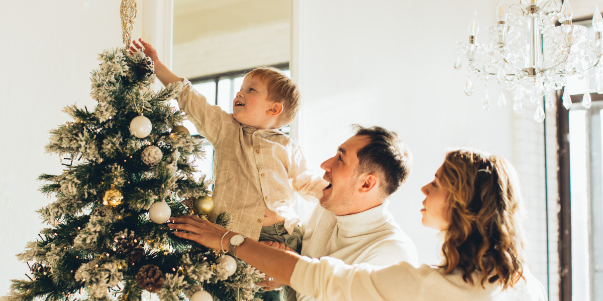 Когда пора ставить елку: неожиданные причины не спешить с новогодним украшением