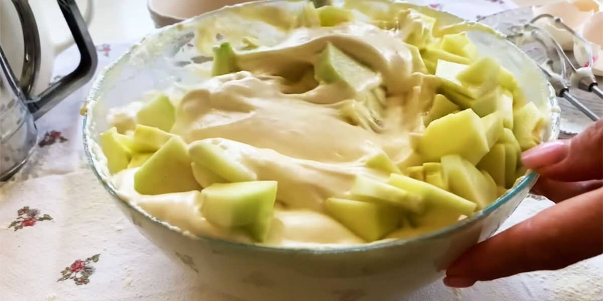 Идеальная шарлотка: проверенный рецепт яблочного пирога для каждой хозяйки