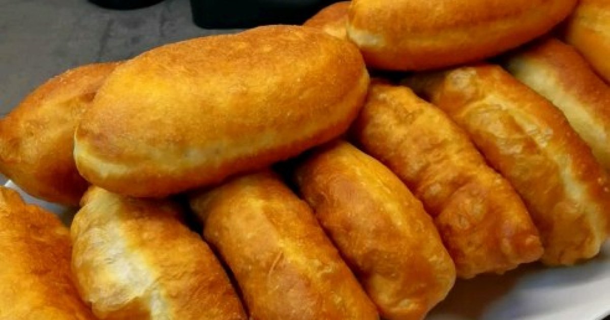 Быстрые пирожки на кипятке: рецепт без долгого замеса