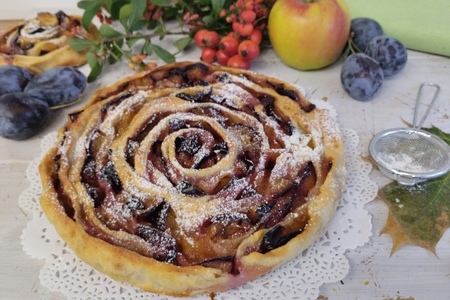 Сливовый пирог: простой рецепт любимого десерта