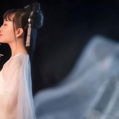 Стильные образы: секреты идеального гардероба для современной женщины