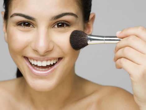 Как подобрать румяна для идеальной формы лица: советы и видеоуроки