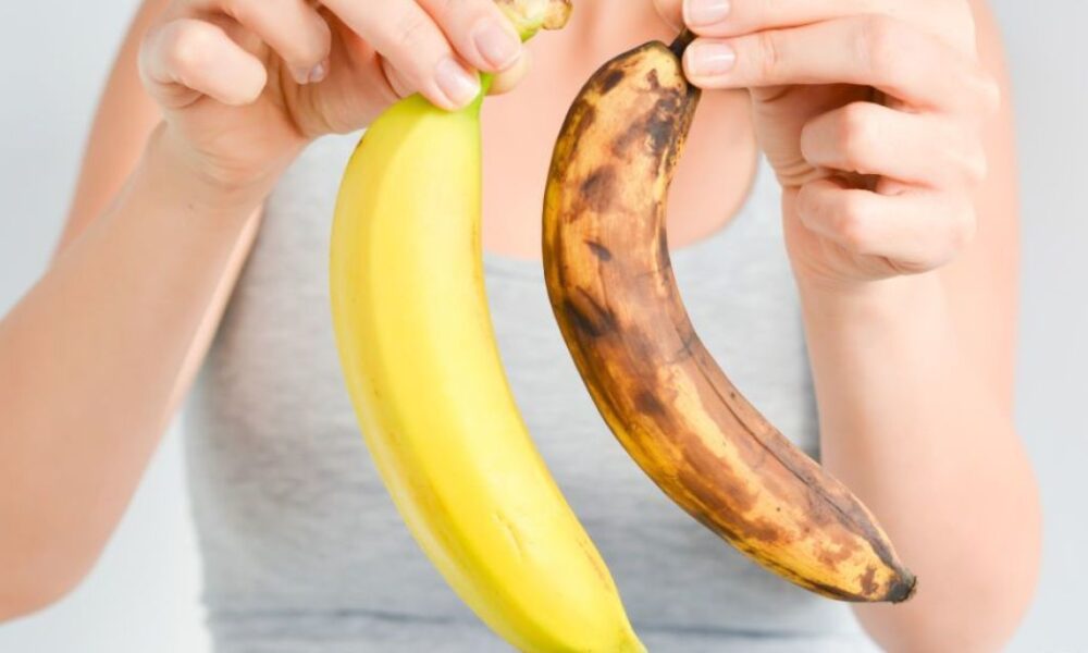 Лайфхак для хозяек: как сохранить бананы свежими и не дать им почернеть