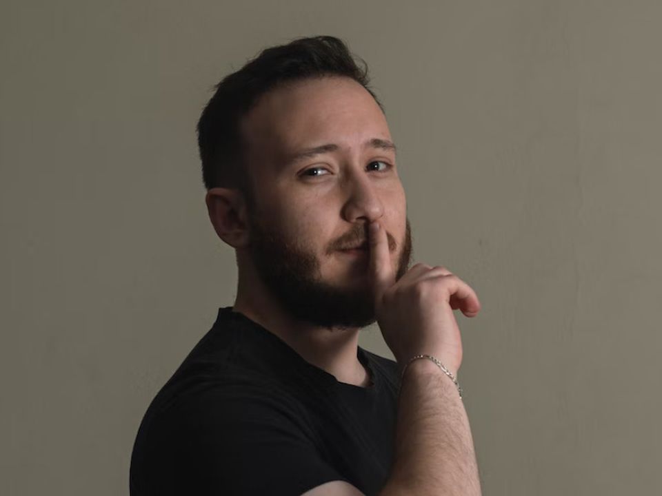 Скрытые страхи мужчин: о чем они молчат и как это понять