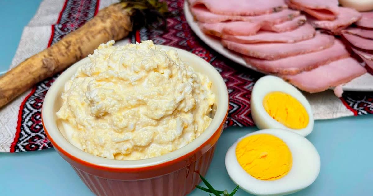Легендарный соус с хреном на Пасху: идеальное дополнение к мясу и яйцам