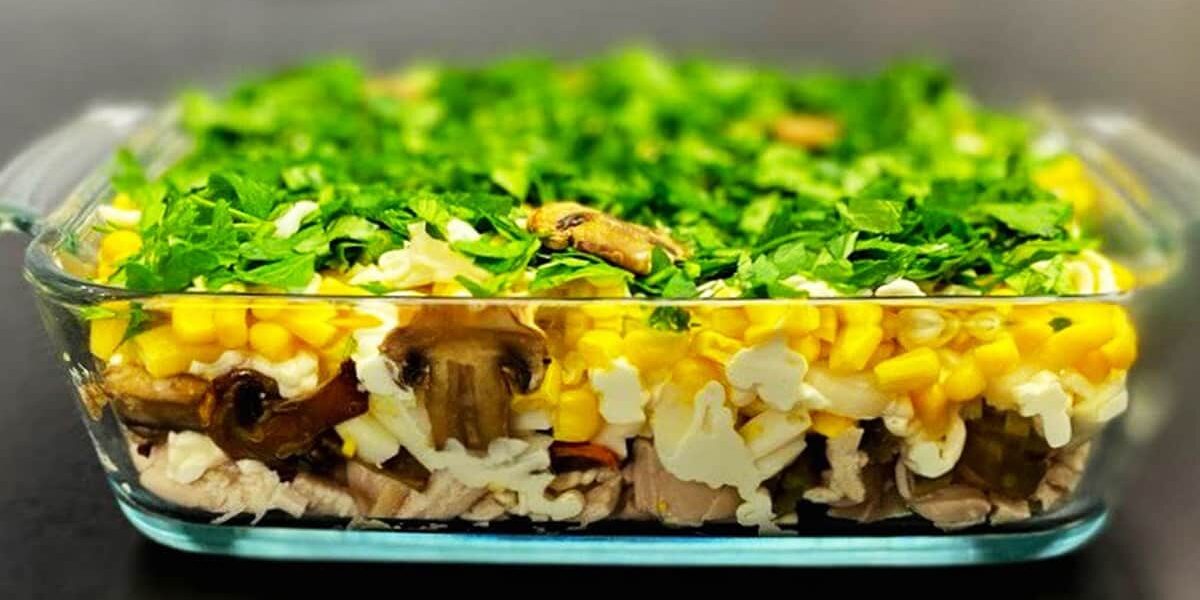 Салат "Золотая Осень": пошаговый рецепт любимого осеннего салата слоями