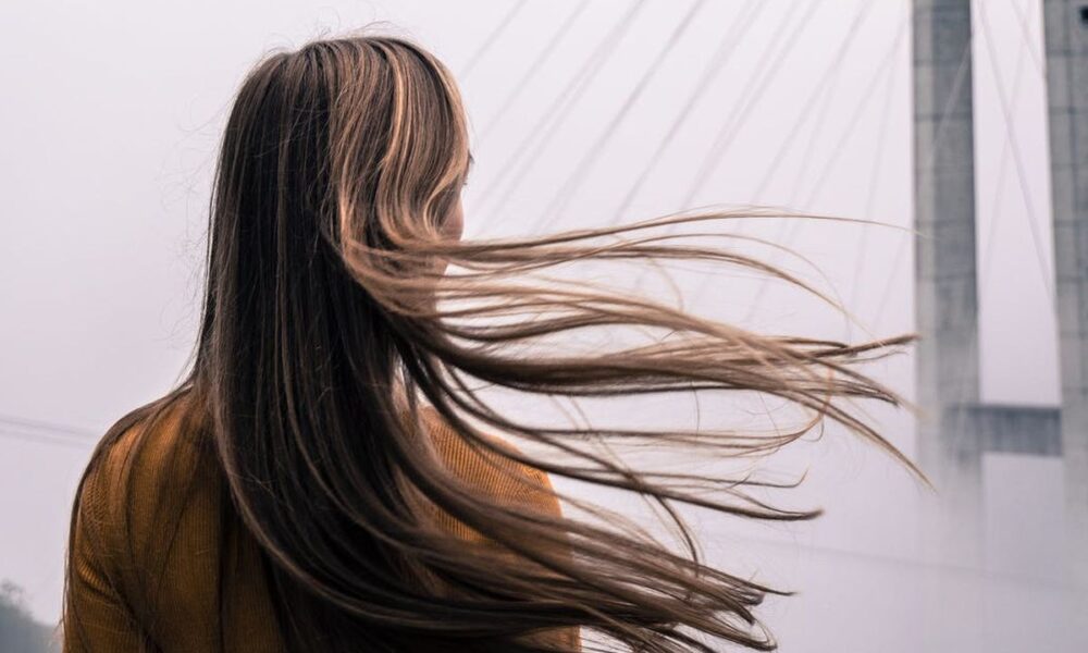 Выпадение волос у женщин: 4 неожиданные причины, о которых молчат звезды